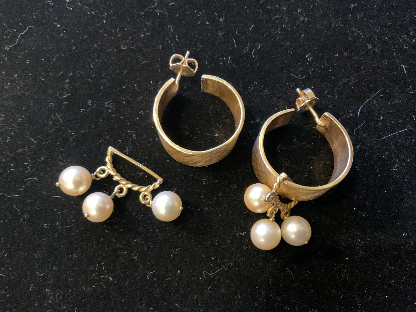 Mid Century Modern 14KY gold and cultured pearl hoops with post earrings
