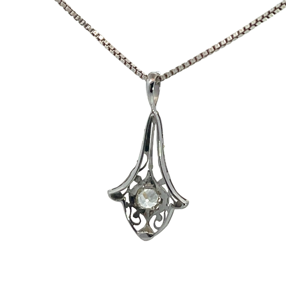 Art Deco 18K and 14K white gold filigree pendant