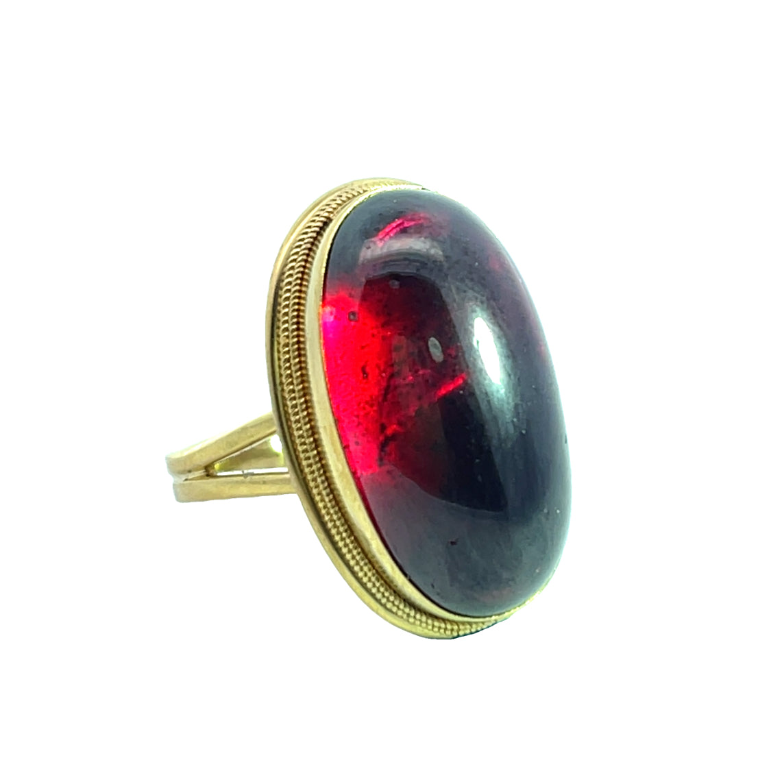 Victorian 15KY gold and cabochon garnet ring