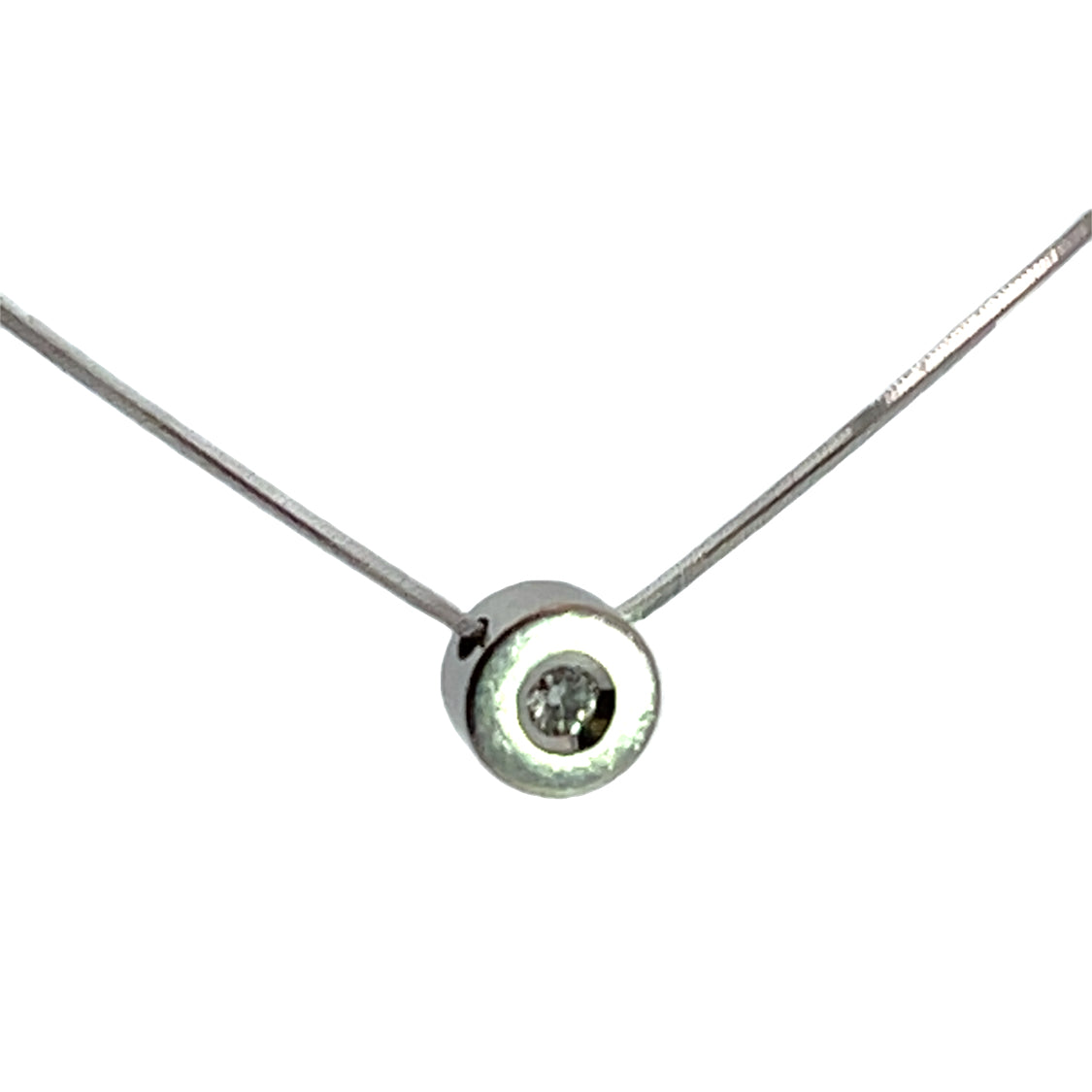 Modern 18K white gold and natural diamond pendant with chain