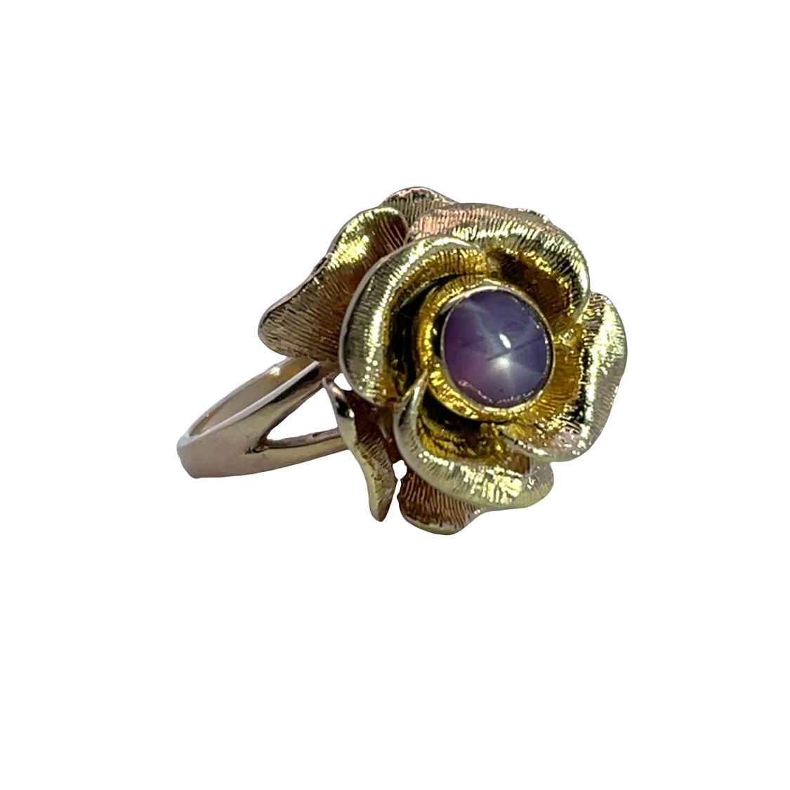 14 Karat Yellow Gold Rose Ring with purplish red Star Ruby