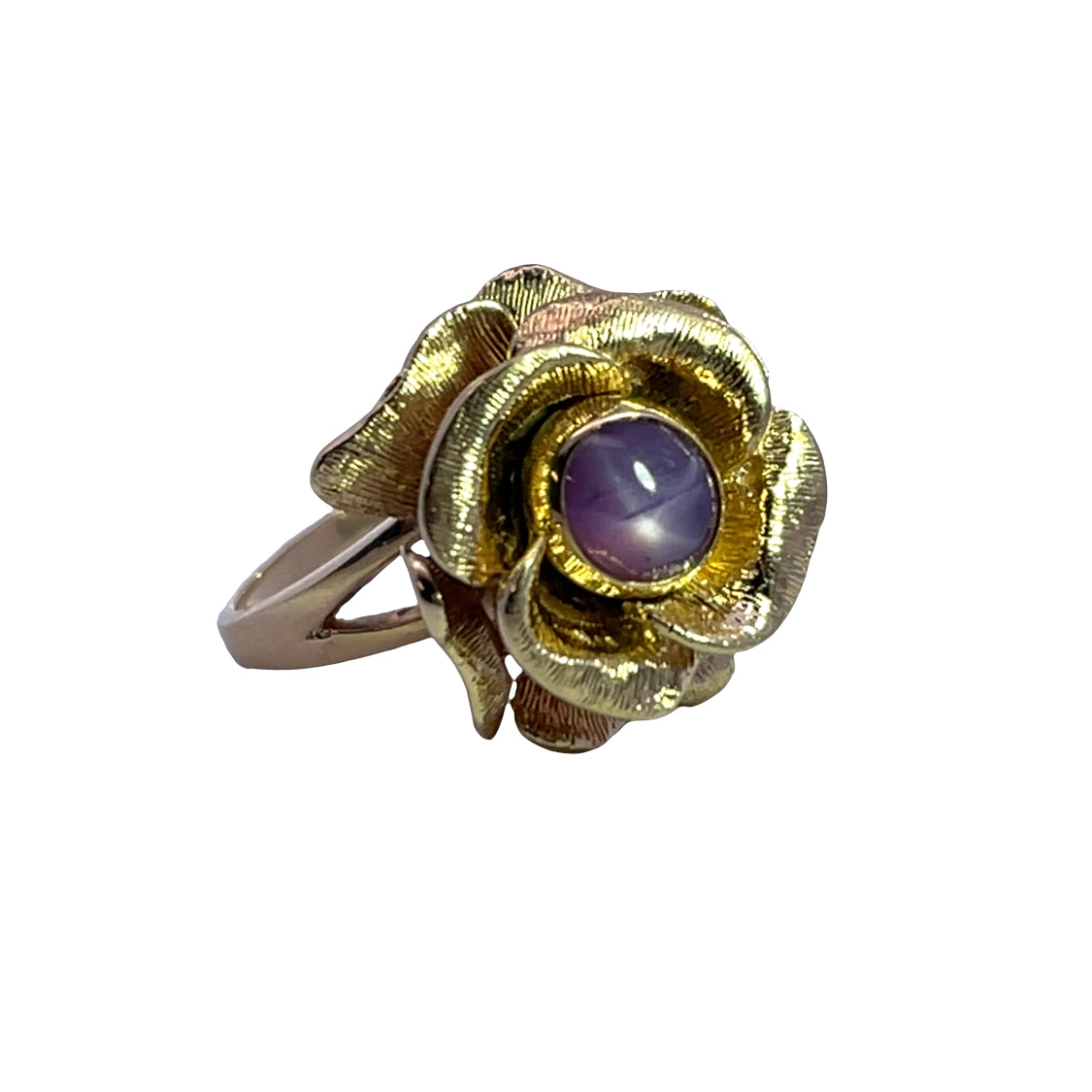 14 Karat Yellow Gold Rose Ring with purplish red Star Ruby