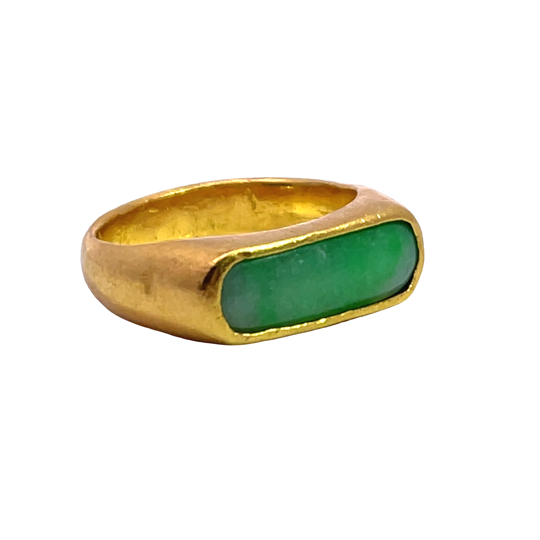 Modern 24K yellow gold and jade saddle ring