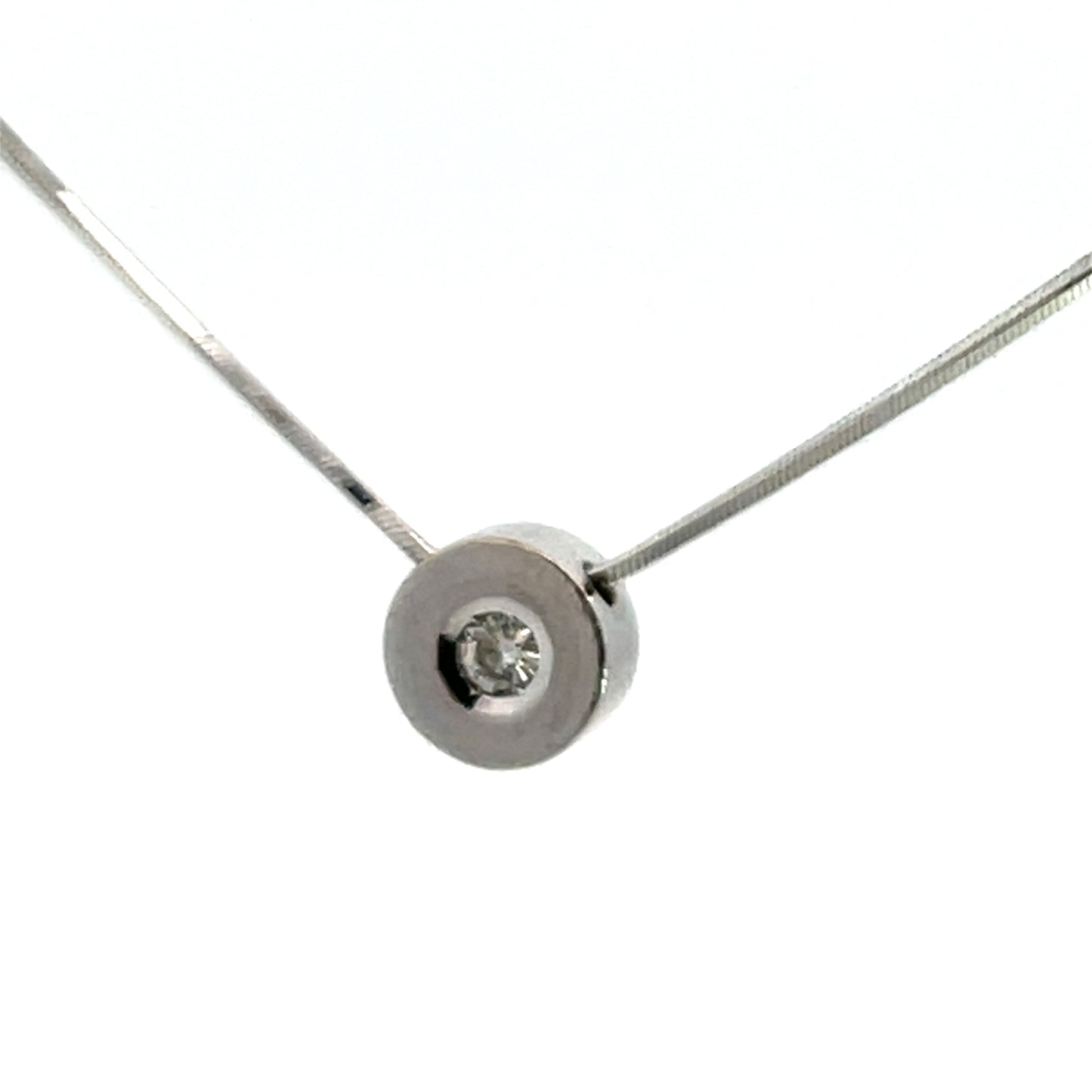 Modern 18K white gold and natural diamond pendant with chain