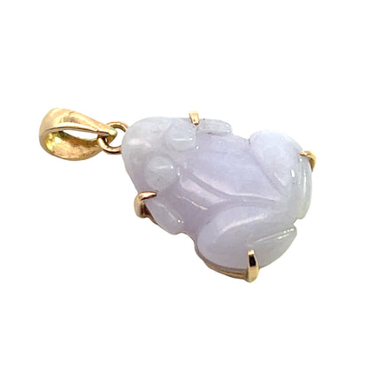 Modern 14KY gold lavender jade carved frog pendant