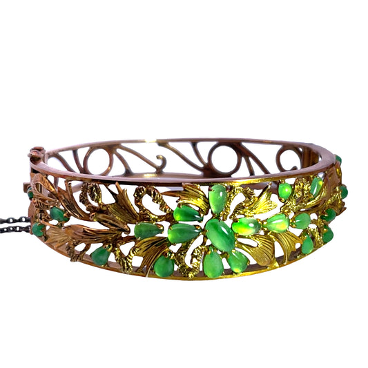 Victorian 14KY gold and jade cabochon filigree clasp bracelet