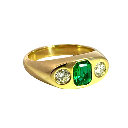 Modern 14KY gold Colombian emerald and natural white diamond ring