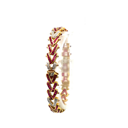 Modern 18KY gold, ruby and diamond 'V' link line bracelet