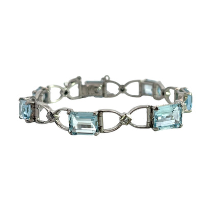 Modern 18K white gold, aquamarine and diamond bracelet