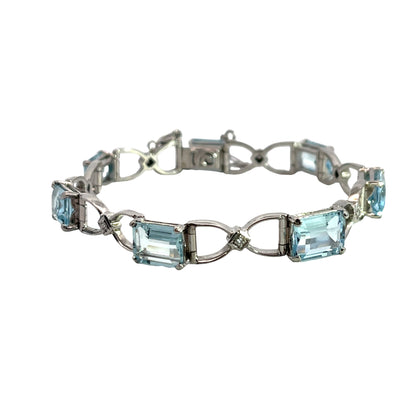 Modern 18K white gold, aquamarine and diamond bracelet