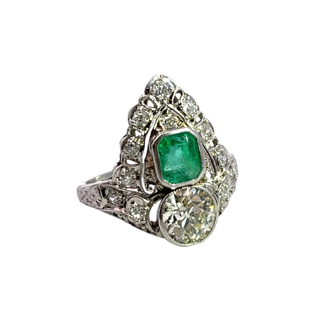 Edwardian Platinum, Colombian emerald, and Old European cut diamond ring