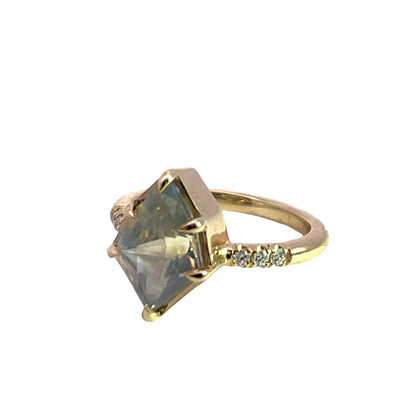 Modern 14KY gold Montana Sapphire and diamond ring
