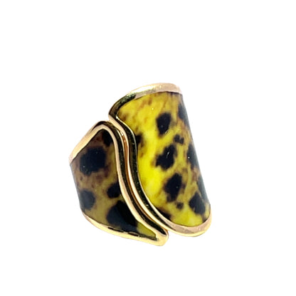 Modern 18KY gold and Leopard enamel ring