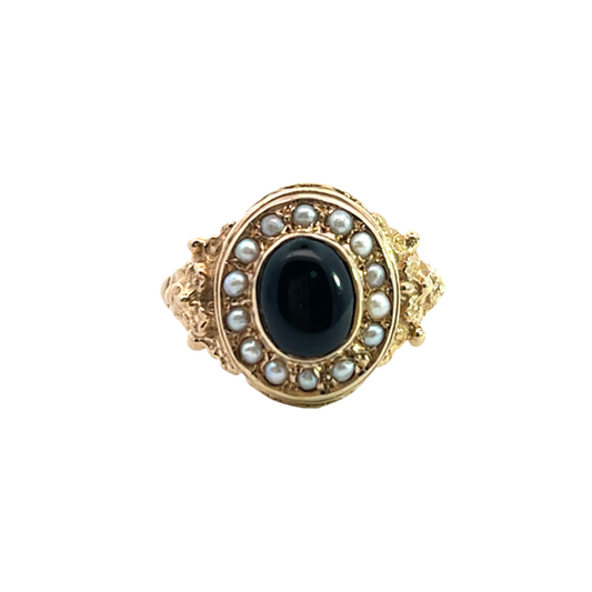 Art Noveau 9KY gold, onyx and seed pearl 'Mourning' ring