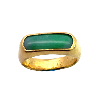 Modern 24K yellow gold and jade saddle ring