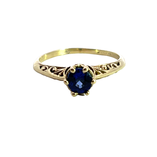 Modern 14KY gold blue sapphire ring