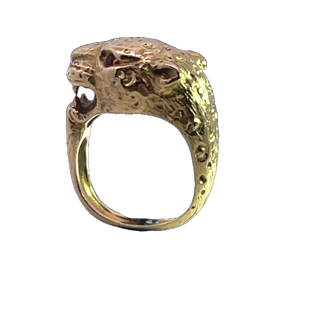 Modern 18KY gold and ruby Leopard ring